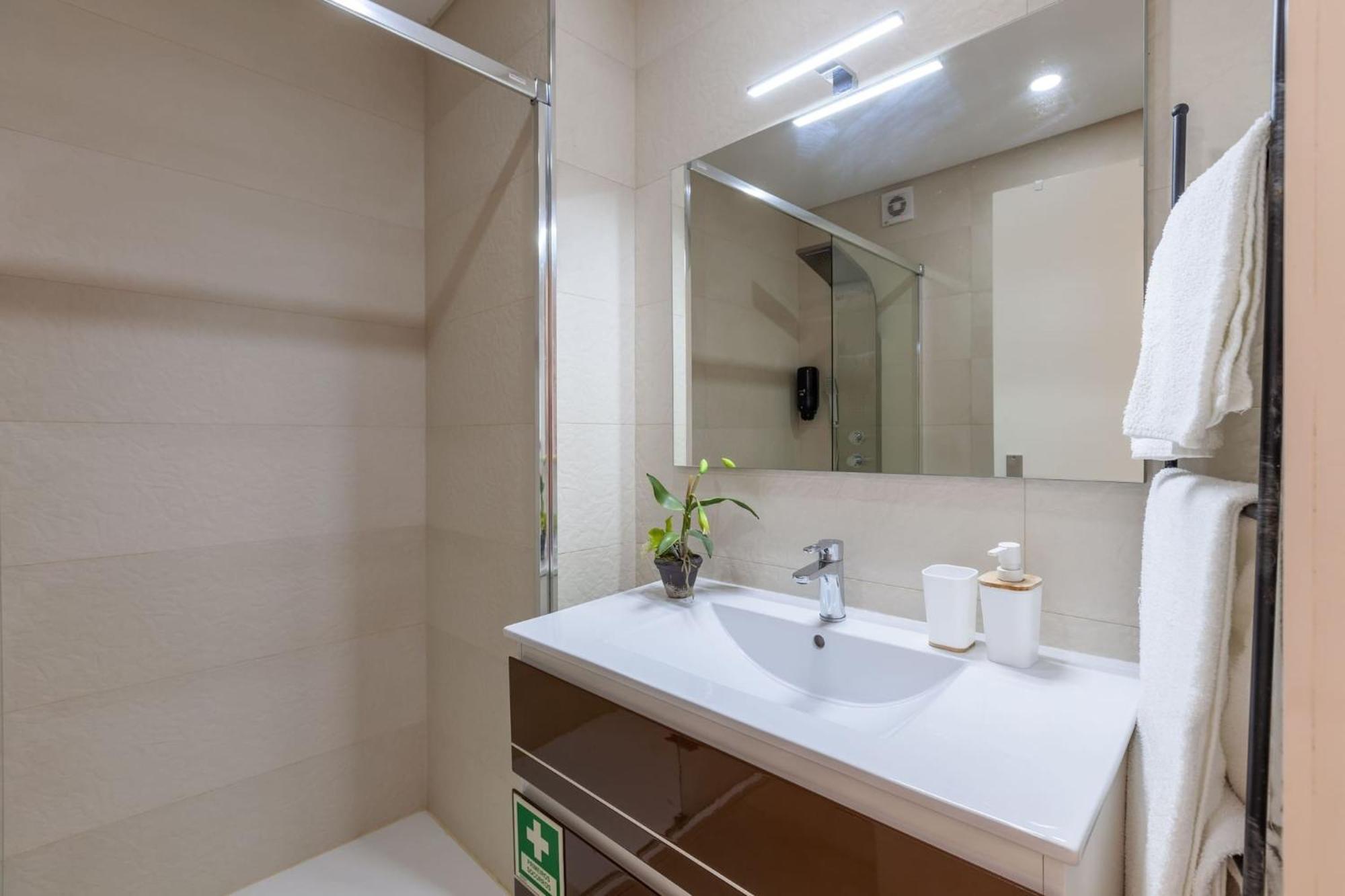 Apartamento Lirio - Minho'S Guest Брага Экстерьер фото